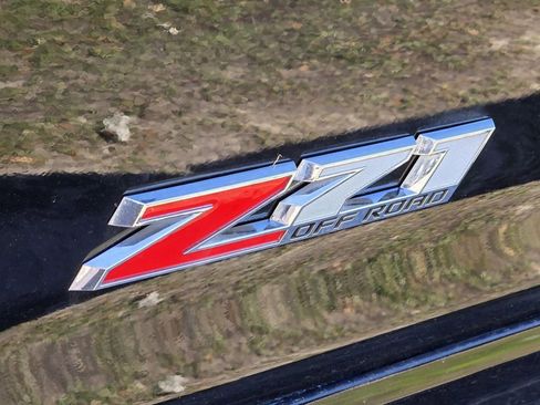 Used 2015 Chevrolet Silverado 1500 LTZ image 27