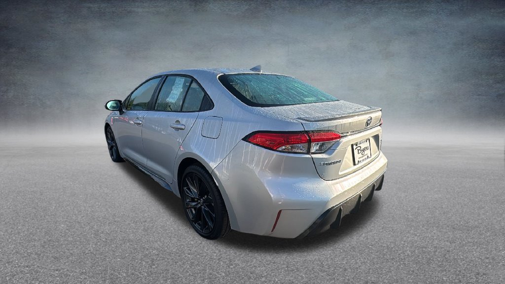 Used 2025 Toyota Corolla SE FWD image 27