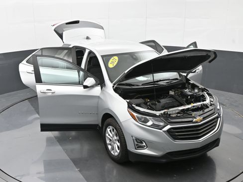 Used 2021 Chevrolet Equinox LT AWD/4WD image 45