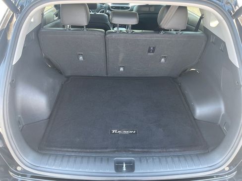 Used 2019 Hyundai Tucson Limited AWD/4WD image 17