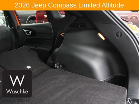 Used 2026 Jeep Compass Limited AWD/4WD image 19