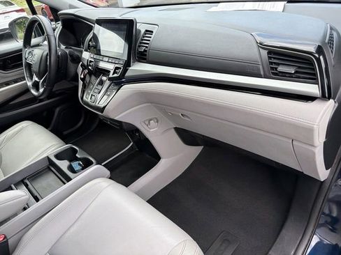 Used 2021 Honda Odyssey Touring image 31