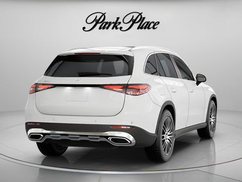 Used 2026 Mercedes-Benz GLC 300 image 21