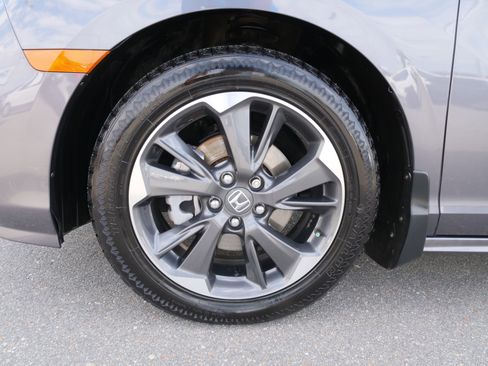 Used 2024 Honda Odyssey Elite image 13