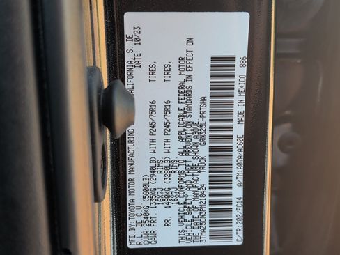 Used 2023 Toyota Tacoma SR5 RWD image 28