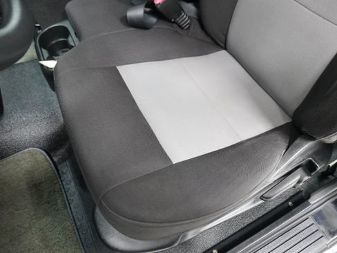 Used 2004 Ford Ranger Edge image 11