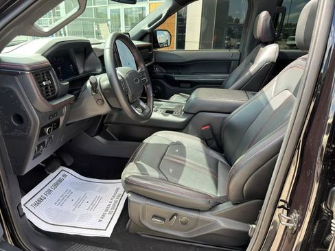 Used 2024 Ford Expedition Limited RWD image 13