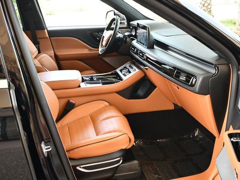 Used 2020 Lincoln Aviator Black Label w/ Dynamic Handling Package image 23