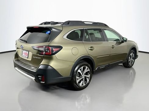 Used 2022 Subaru Outback Limited AWD/4WD image 22