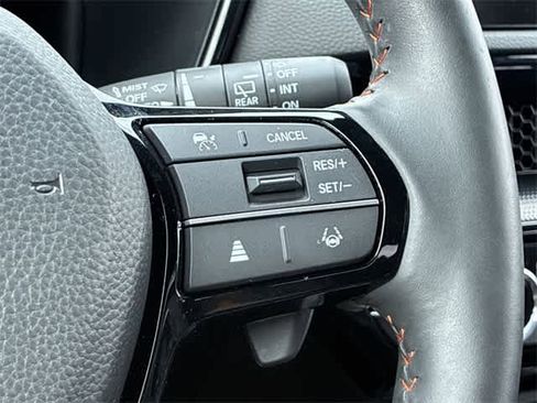Used 2024 Honda CR-V Sport Touring image 27