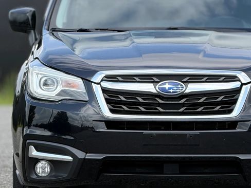 Used 2017 Subaru Forester 2.5i Limited AWD/4WD image 11