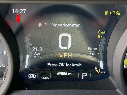 Used 2024 Jeep Wrangler Unlimited w/ Convenience Group AWD/4WD image 16