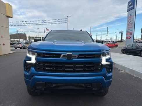 Used 2023 Chevrolet Silverado 1500 RST w/ Z71 Off-Road Package image 8