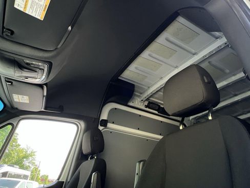 New 2025 Mercedes-Benz Sprinter 2500 image 22