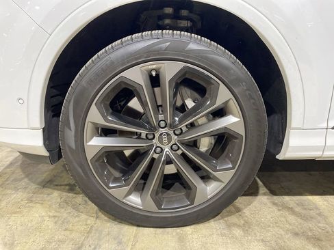 Used 2025 Audi Q7 3.0T Premium Plus w/ Premium Plus Package image 16