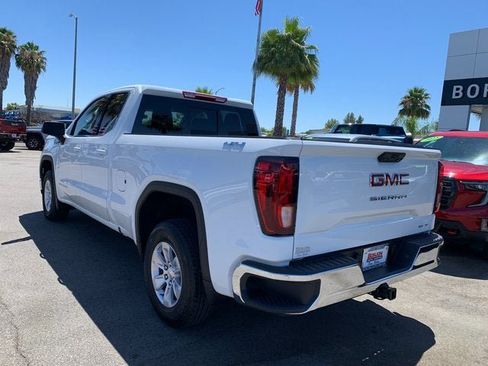New 2026 GMC Sierra 1500 SLE w/ Preferred Package image 9