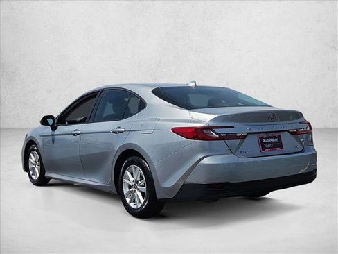 Used 2025 Toyota Camry LE FWD image 8