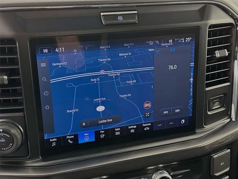 New 2026 Ford F250 Lariat w/ Black Appearance Package image 30