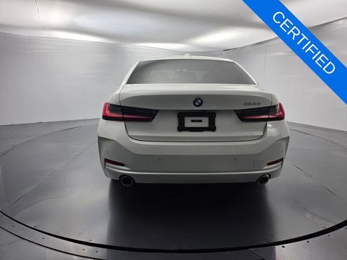 Used 2023 BMW 330i Sedan w/ Driving Assistance Package RWD image 5