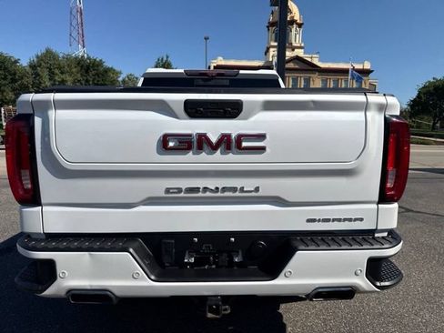 Used 2020 GMC Sierra 1500 Denali w/ Denali Ultimate Package AWD/4WD image 4