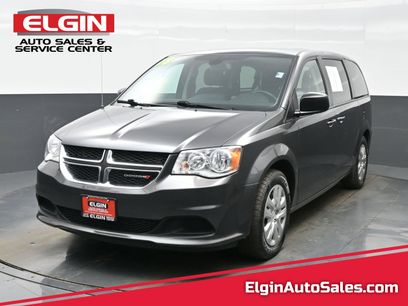 Used 2018 Dodge Grand Caravan SE w/ UConnect Hands-Free Group