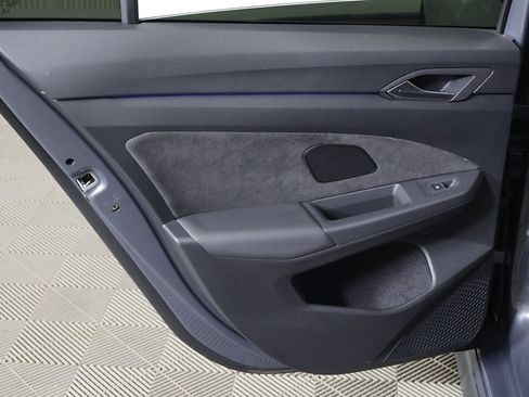 Used 2024 Volkswagen GTI SE image 27