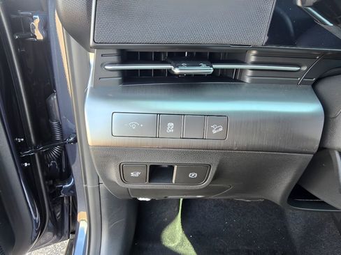 New 2026 Hyundai Kona Limited image 17