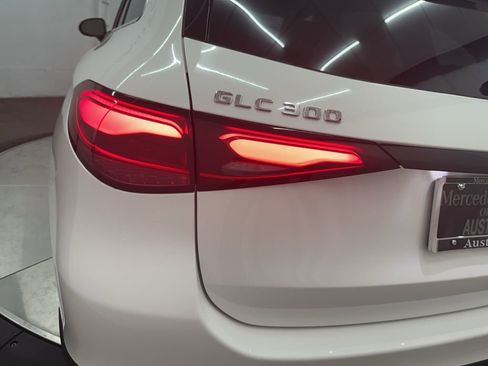 New 2026 Mercedes-Benz GLC 300 image 28