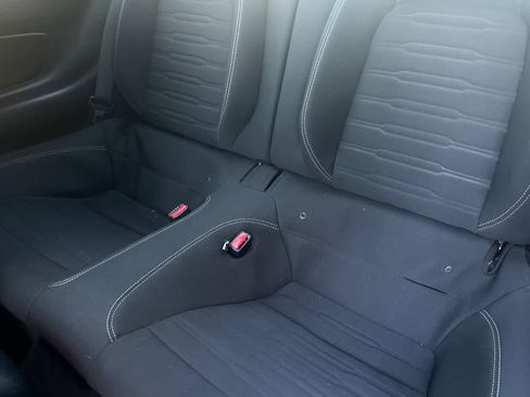 Certified 2017 Ford Mustang GT image 4