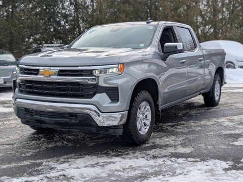 Used 2025 Chevrolet Silverado 1500 LT image 13