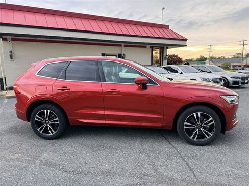 Used 2020 Volvo XC60 T5 Momentum AWD/4WD image 4