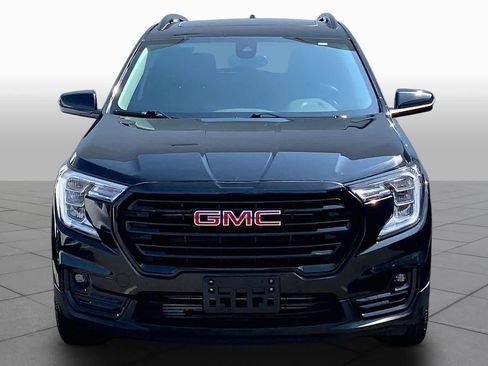 Used 2023 GMC Terrain SLT w/ Elevation Edition AWD/4WD image 4