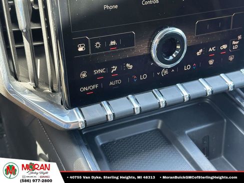 Certified 2024 GMC Acadia Elevation w/ LPO, Floor Liner Package AWD/4WD image 31