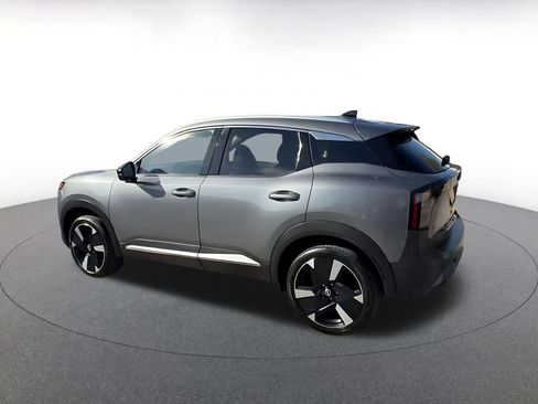 Used 2026 Nissan Kicks SR AWD/4WD image 8
