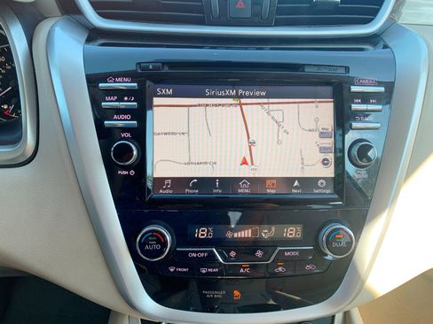 Used 2015 Nissan Murano SL image 8