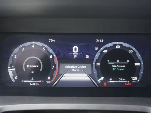 Certified 2025 Toyota Tacoma TRD Off-Road AWD/4WD image 5