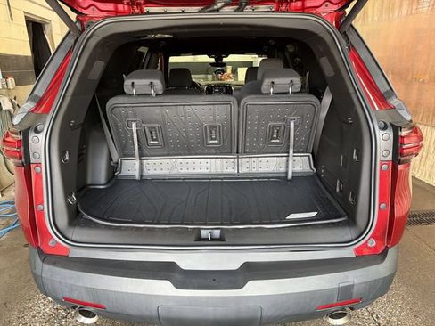 Certified 2023 Chevrolet Traverse LT FWD image 25