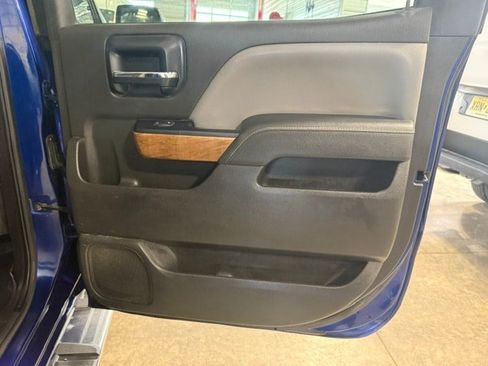 Used 2014 Chevrolet Silverado 1500 LTZ AWD/4WD image 12