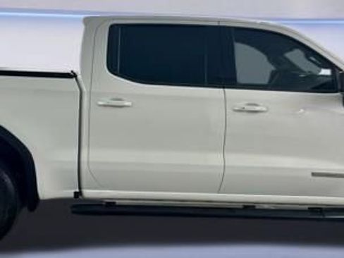 Used 2022 GMC Sierra 1500 Elevation AWD/4WD image 9