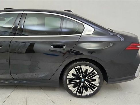 Used 2026 BMW 540i xDrive 540i xDrive image 11