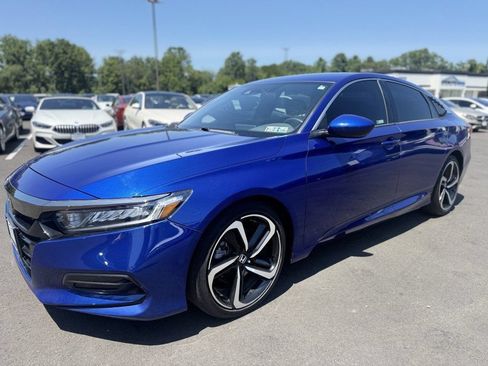 Used 2018 Honda Accord Sport image 7