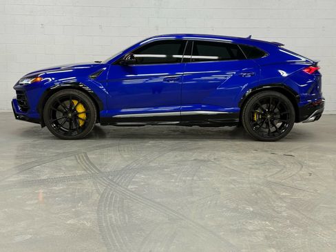Used 2019 Lamborghini Urus image 4