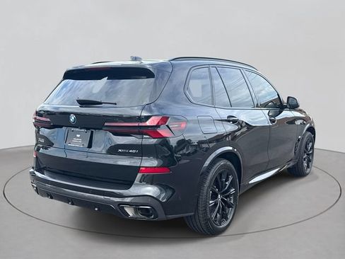 Used 2024 BMW X5 xDrive40i w/ M Sport Package AWD/4WD image 5