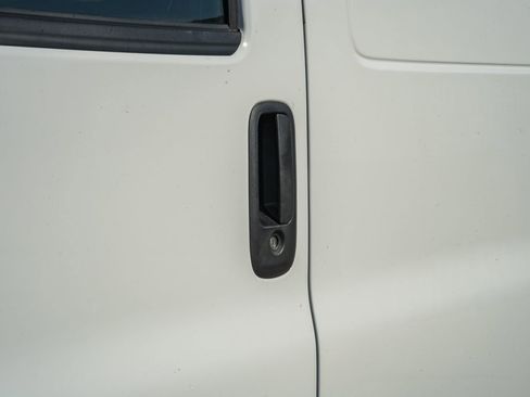 Used 2024 GMC Savana 2500 w/ Driver Convenience Package RWD image 19
