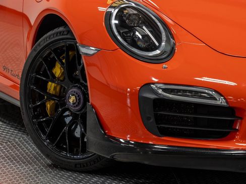 Used 2016 Porsche 911 Turbo S AWD/4WD image 32