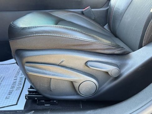 Certified 2022 Jeep Compass Trailhawk w/ Sun and Sound Group image 11