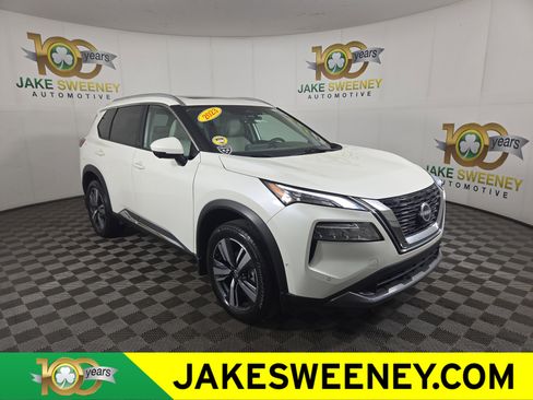 Used 2023 Nissan Rogue SL w/ SL Premium Package image 1