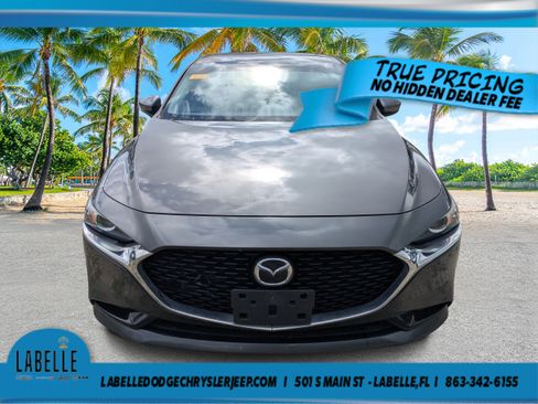 Used 2020 MAZDA MAZDA3 AWD Sedan w/ Preferred Package image 8