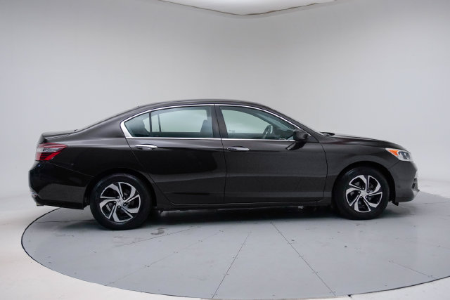Used 2017 Honda Accord LX image 6