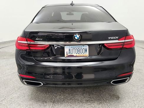 Used 2018 BMW 750i xDrive AWD/4WD image 14